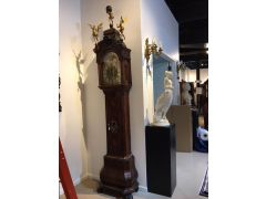 New Era Antiques and Fine Arts moving